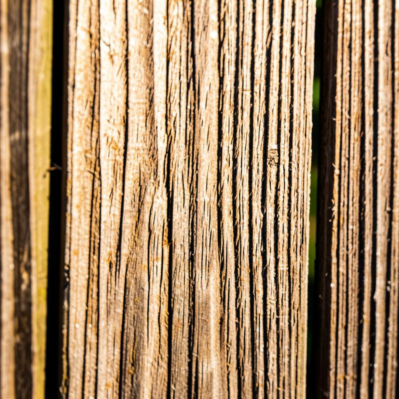 Detail dřevěných plotových latí
